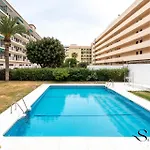 Apartmán Perfect Location 3 Bedrooms 2 Bath, Parking, Pool *