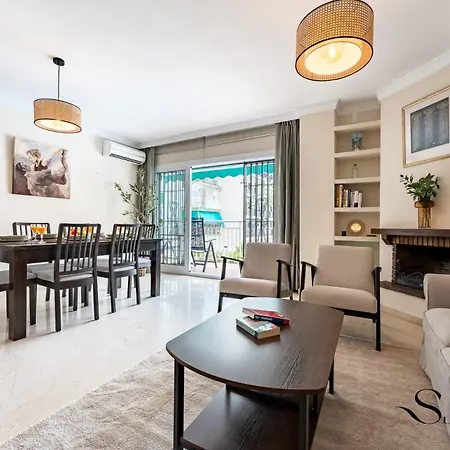 Perfect Location 3 Bedrooms 2 Bath, Parking, Pool * フエンヒロラ