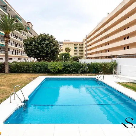 アパート Perfect Location 3 Bedrooms 2 Bath, Parking, Pool *